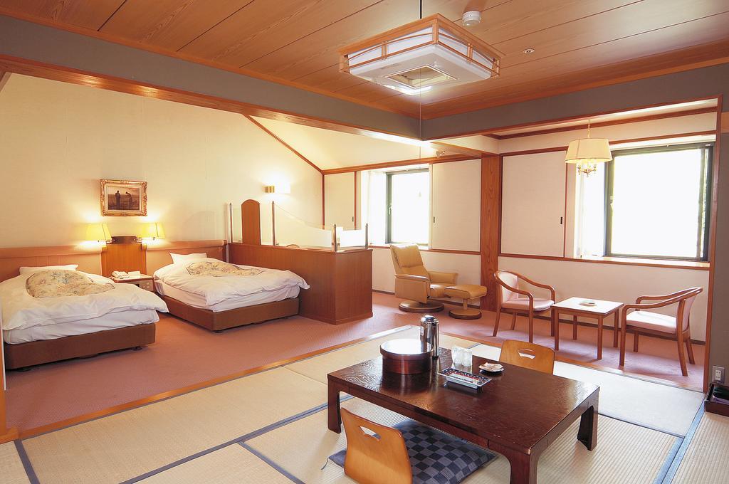 Watarase Onsen Hotel Sasayuri Hongu Exterior photo